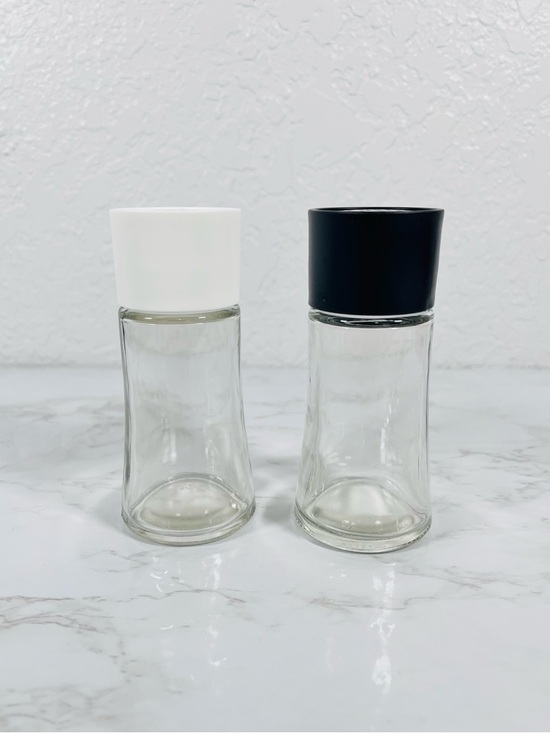 Source Unknown Other - Set of 2 Minimalist Glass Spice Jars with Black and White Lids